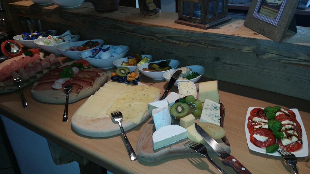 Hotel Garni Kaiserpfalz Γκόσλαρ Εξωτερικό φωτογραφία